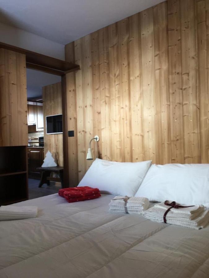 Aroma Di Legno E Profumo Di Neve Appartement Breuil-Cervinia Buitenkant foto